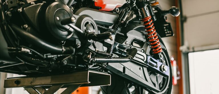 How to Calculate Motorcycle Workshop Labor Costs | BBV